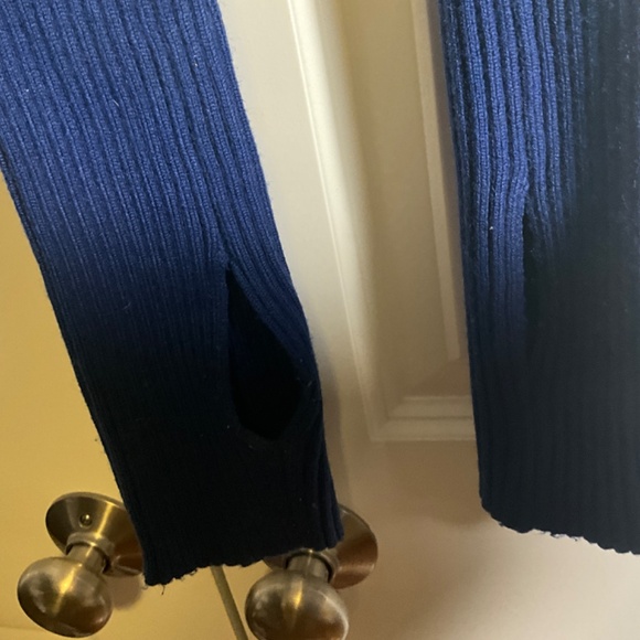 Navy knitted ballet legwarmers - Picture 2 of 5